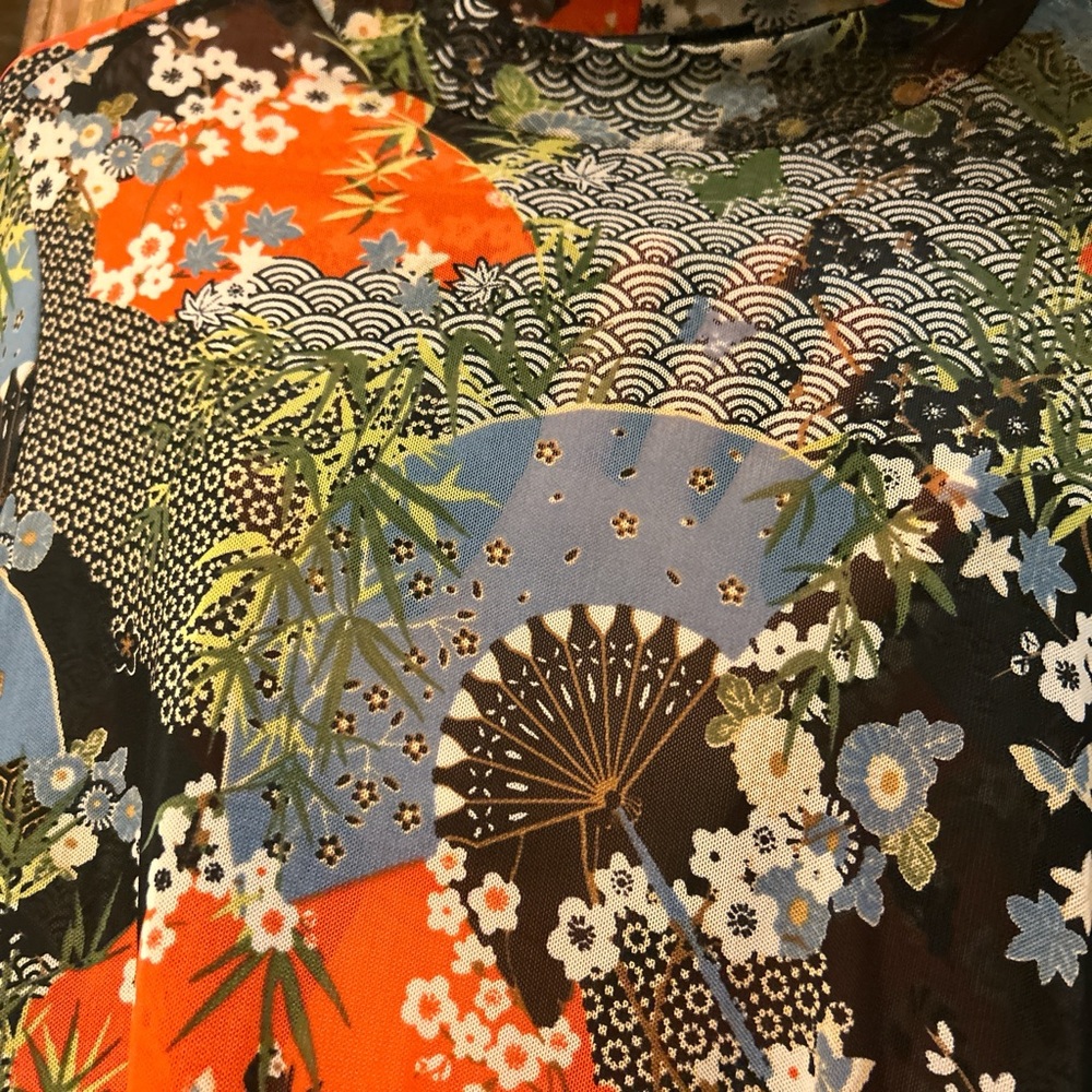 One Piece Bodysuit (8-10) Turtleneck Tiger Print Asian Kimono Floral Design - Picture 6 of 7